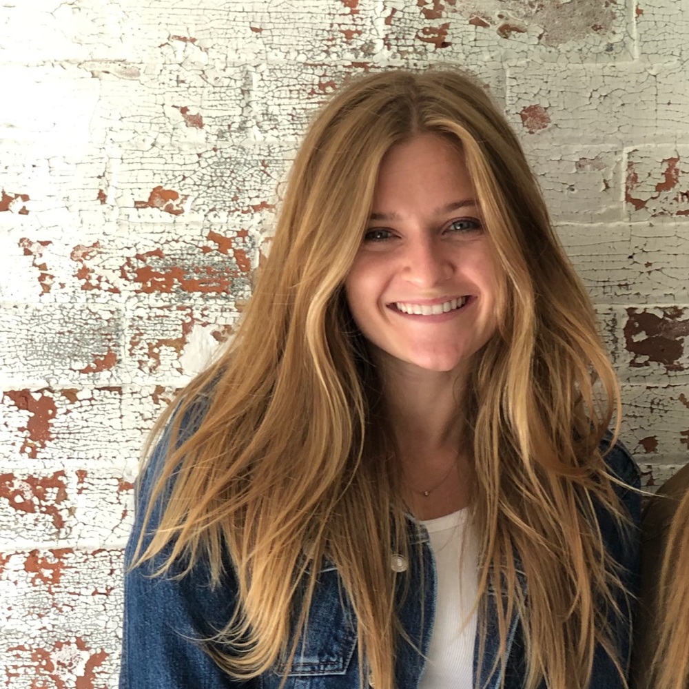 Meet your Posher, Alexandra